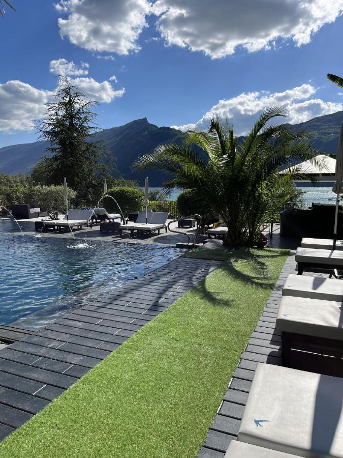 Les Suites Du Lac Aix-les-Bains Exterior foto
