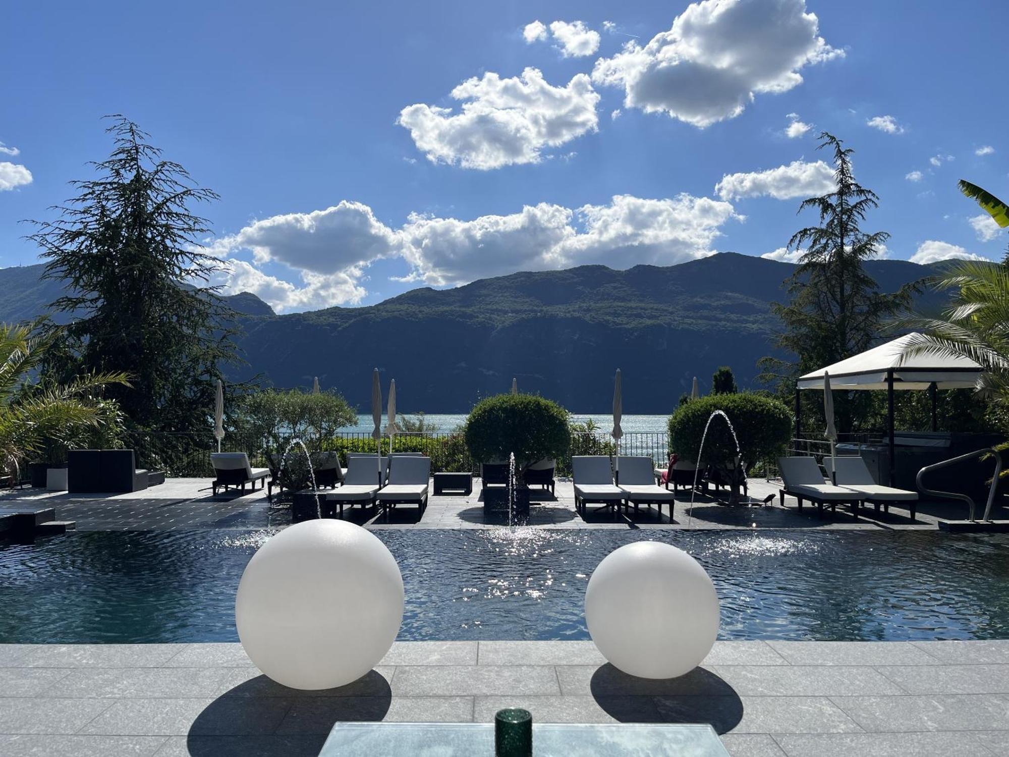 Les Suites Du Lac Aix-les-Bains Exterior foto